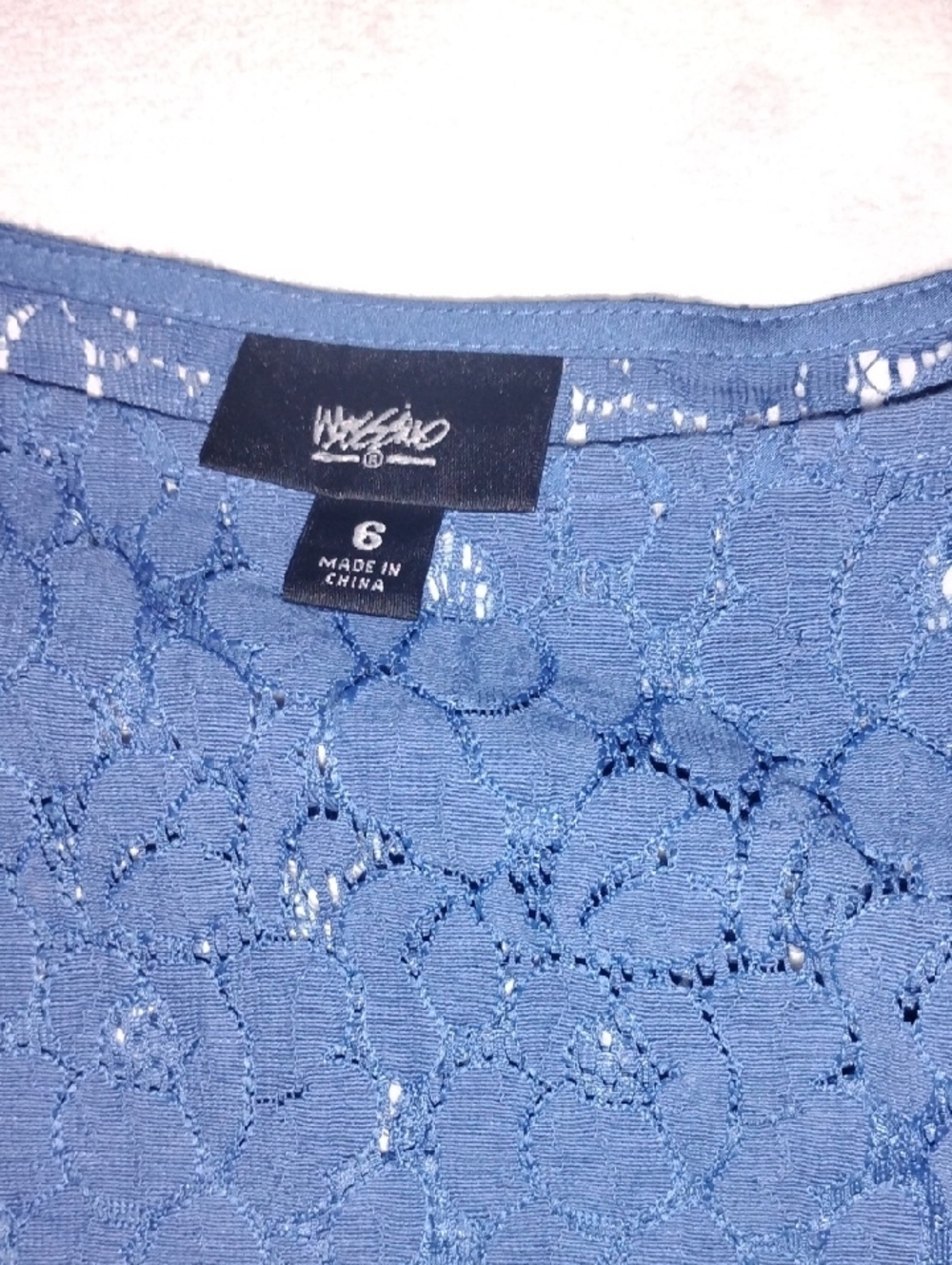 Blue Lace-Top Cap Sleeve Dress-Size 6 - Picture 6 of 16